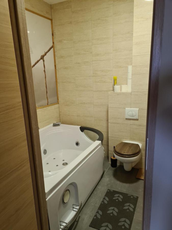 Yakuzza Apartments Giżycko Eksteriør billede